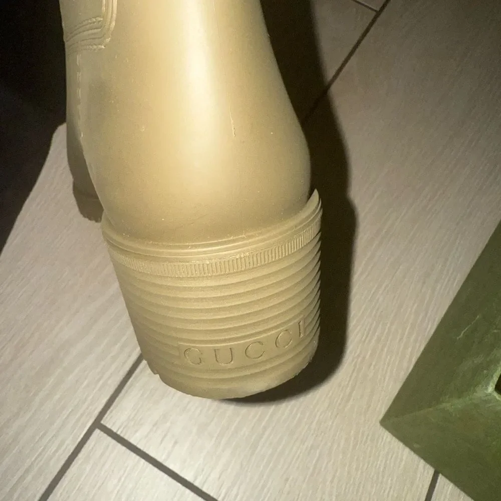 Nwt Gucci Women's Olive rain boots